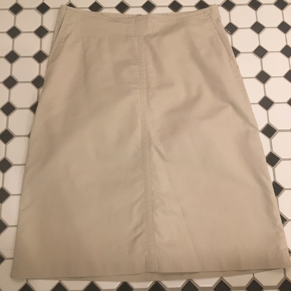 Banana Republic Dresses & Skirts - Banana Republic stretch khaki skirt